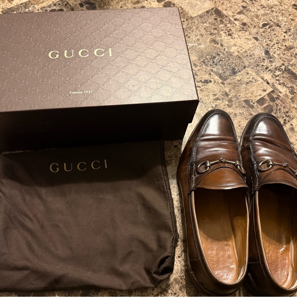 Gucci 295662 Men’s brown Horsebit leather loafers size 10.5
